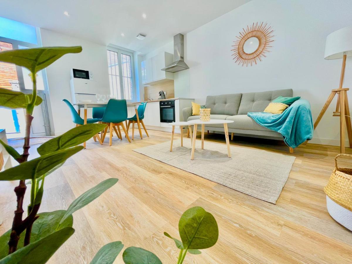 Ferienwohnung *Arena* - Duplex Lumineux Reims Exterior foto